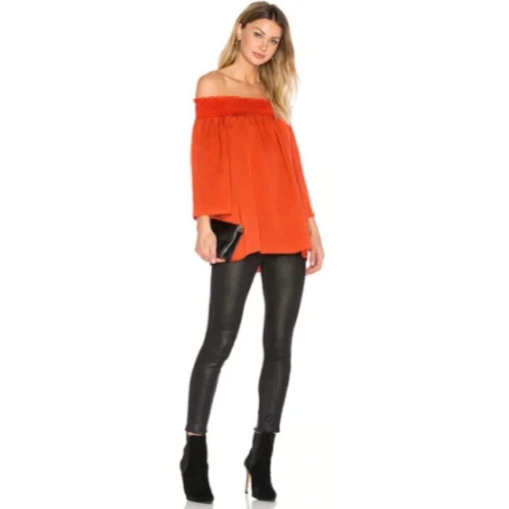 NWT Theory Elistaire off shoulder top size… - Picture 3 of 11